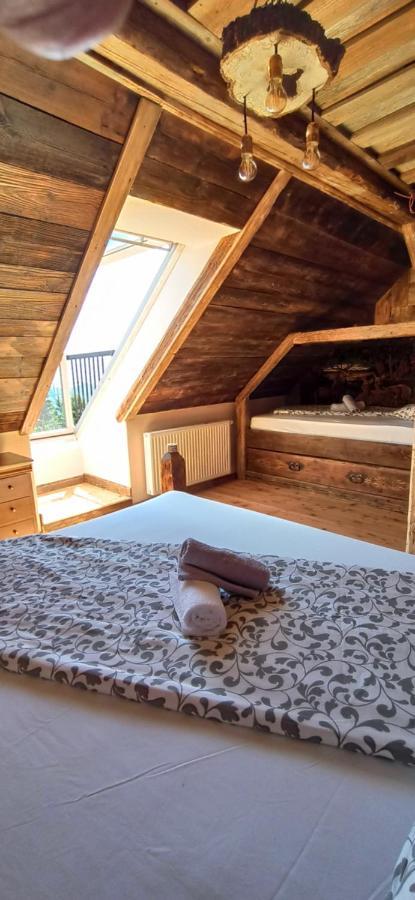 Chalets Toplak Sveti Duh na Ostrem Vrhu Eksteriør bilde